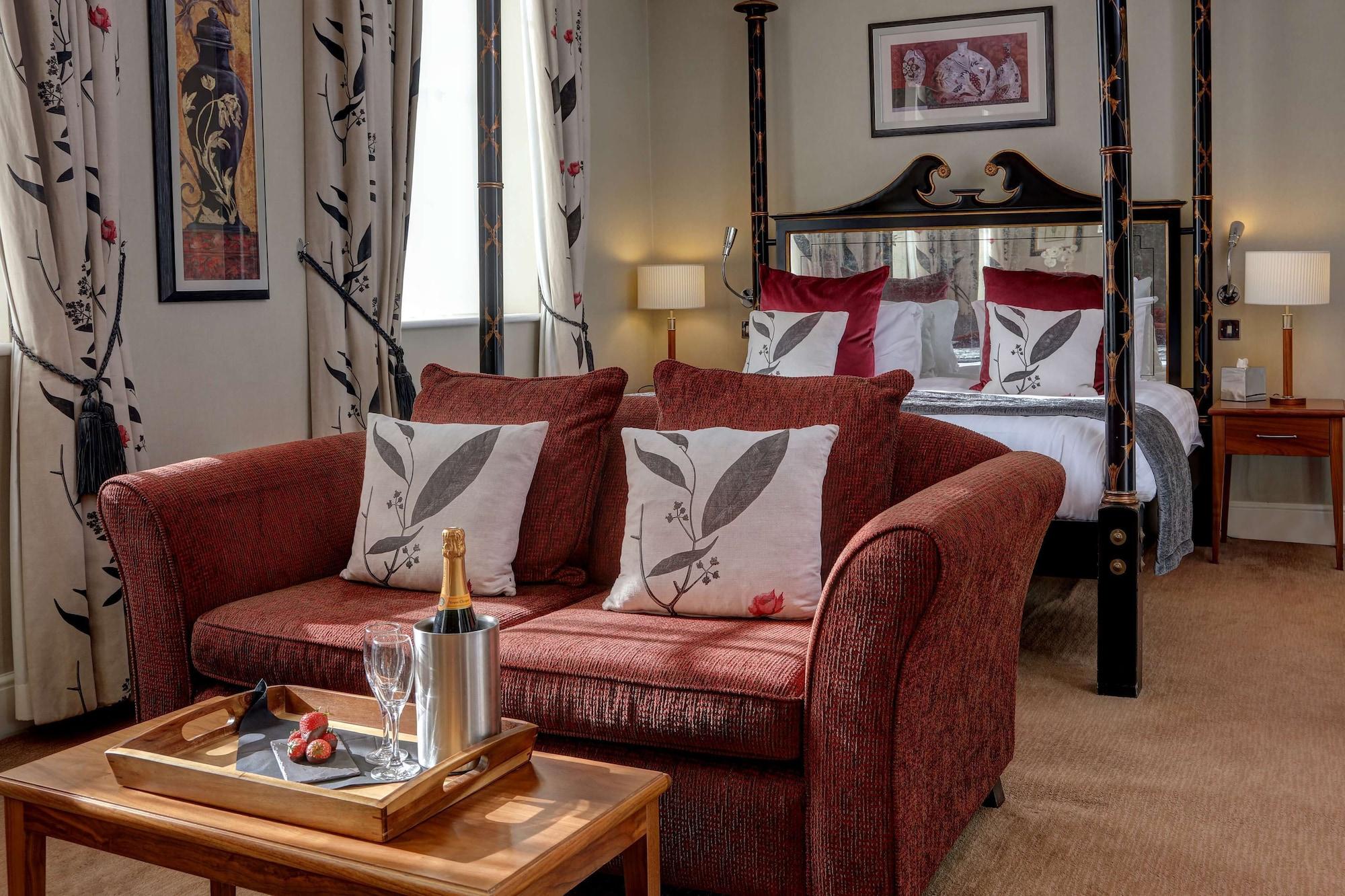 The Bull Hotel; Sure Hotel Collection By Best Western Peterborough Bagian luar foto