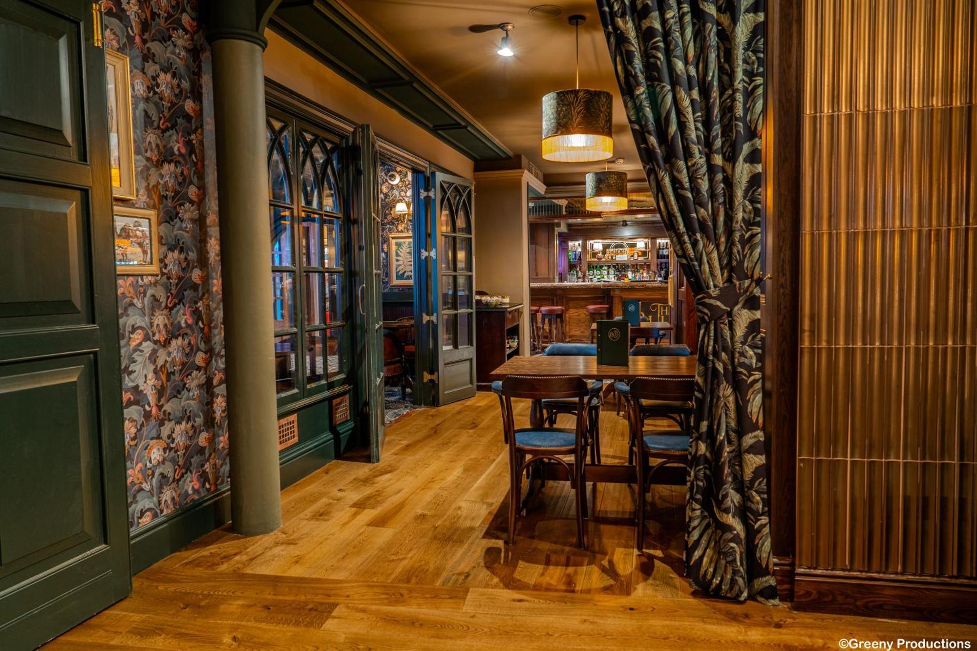 The Bull Hotel; Sure Hotel Collection By Best Western Peterborough Bagian luar foto